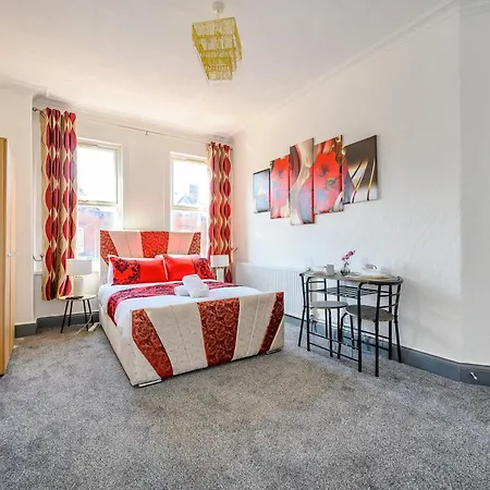 Rd7Ha - Cozy Double Room In Shared House Leeds (West Yorkshire)